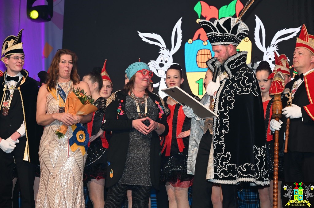 ../Images/Senioren carnaval 2024 258.jpg